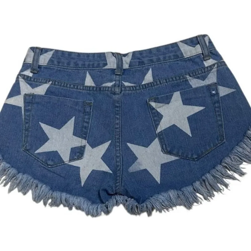 NWOT Shein Jean Shorts Women's Medium Blue Star Print Frayed Mid-rise